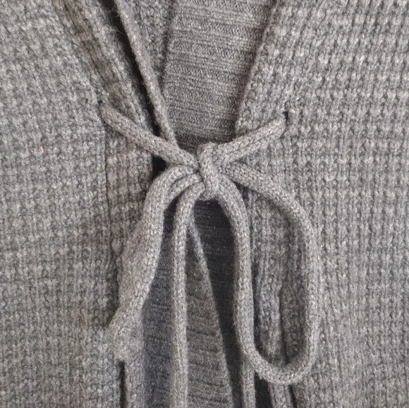 Vince Dark Grey Textured Sweater With Tie Cashmere Blend Size XS - Picture 4 of 14